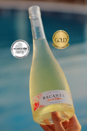 Bacanta Tamaioasa Romaneasca Special Edition - Vin alb demidulce