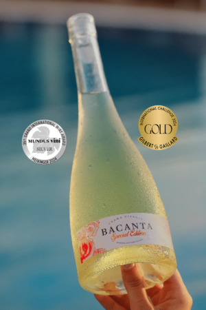 Bacanta Tamaioasa Romaneasca Special Edition - Vin alb demidulce