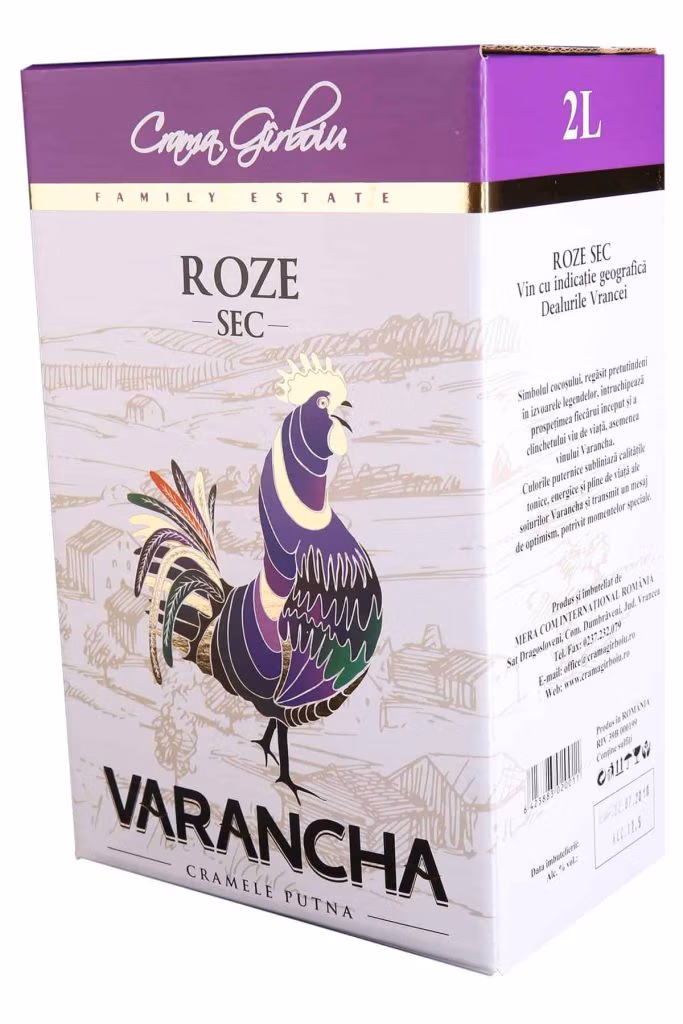 Varancha Rose  2L  - Se remarca prin culoarea sa superba. La degustare imbie arome intense si proaspete de macese si citrice cu note de fructe rosii