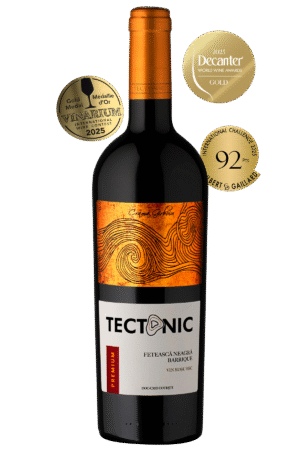 Tectonic Feteasca Neagra Barrique - Vin roșu sec