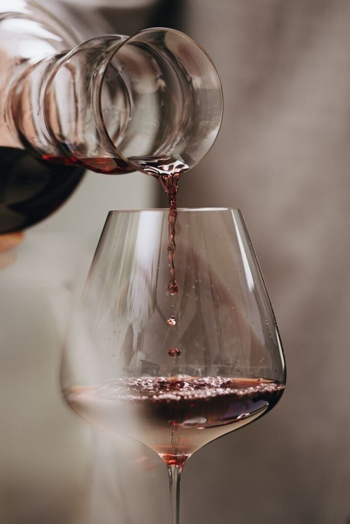 decantarea vinului